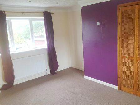 2 bed terraced to rent on Ilkeston, Henshaw Avenue, DE7 - Photo 5