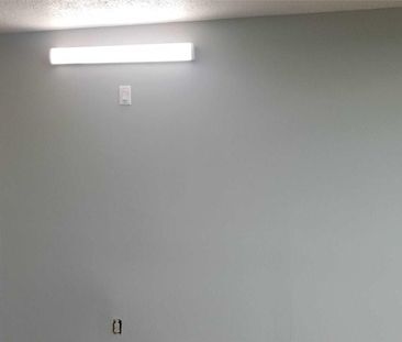 For Lease - 3577 Derry Road Unit# 611, Mississauga, Ontario - Photo 2