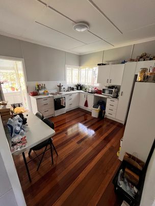 Tarragindi - Photo 1