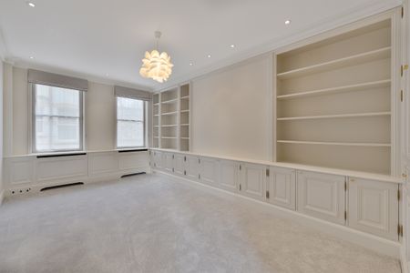 Spacious Six-Bedroom Duplex on Prestigious Hyde Park Gate - Photo 4