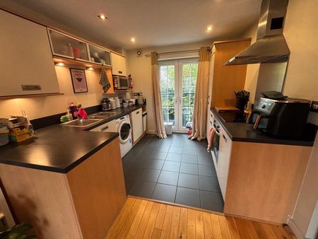 2 Bed Flat, The Junxion, LS5 - Photo 4