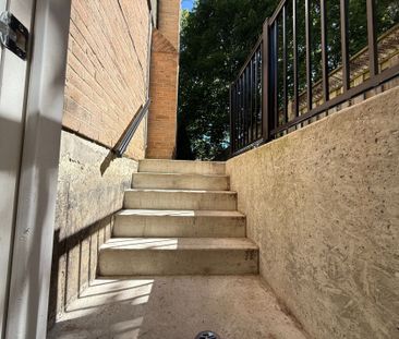 For Lease - 6 Albery Crescent, Aurora, Ontario - Photo 6