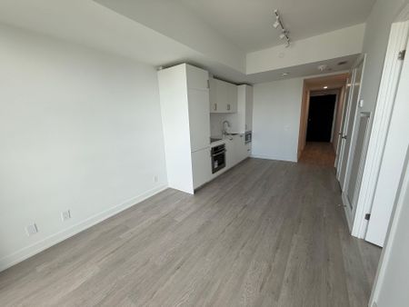 For Lease - 88 Queen Street Unit# 5810, Toronto, Ontario - Photo 4