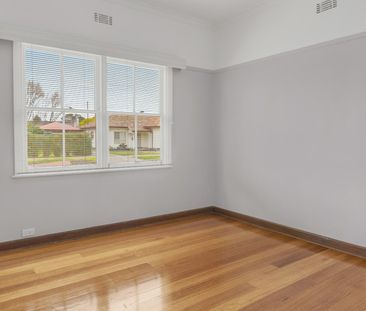 Prime Location - Photo 4