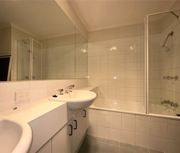 245 Wiltshire Drive - Photo 5