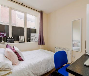 Bronze Studio - Photo 2