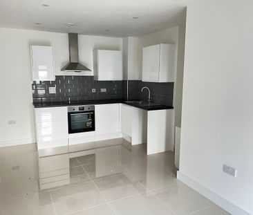 Modern 2-Bedroom, 2-Bathroom Student Apartment in Portswood, Southa... - Photo 5