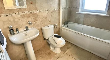 Studio to rent - Photo 5