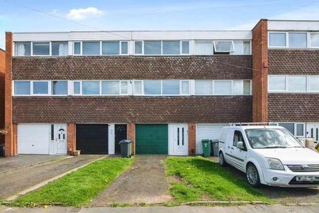 Merton Close, Oldbury, B68 - Photo 2