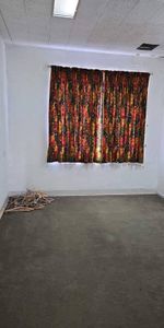 Affordable 2-Bedroom Apartment in Prime CBD Location! - Photo 3