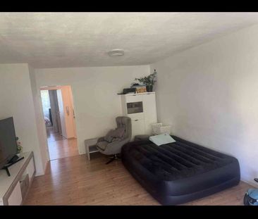 2.5 Zimmer, 56 m², 2. Stock - Photo 2