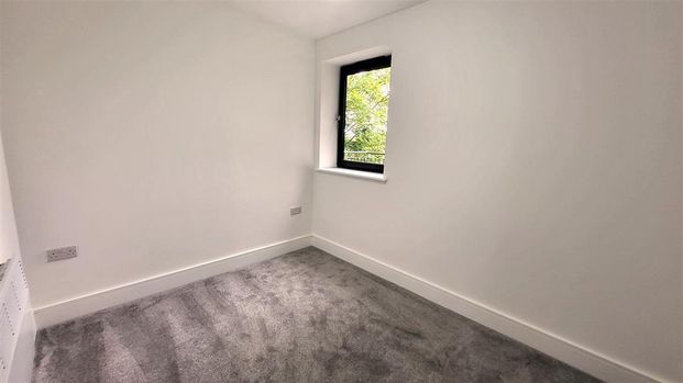 Baker Street - Photo 1