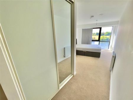 2 bedroom flat to rent - Photo 5