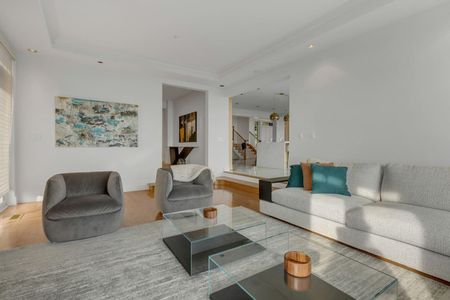 Lythe Court - Photo 4