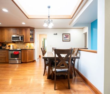 For Lease - 1073 Kent Avenue, Oakville, Ontario - Photo 6