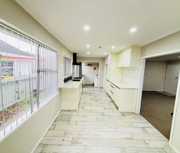 PAPATOETOE, 3 BEDROOMS - Photo 1