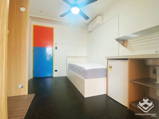 Furnished Studio Including Bills - Photo 1