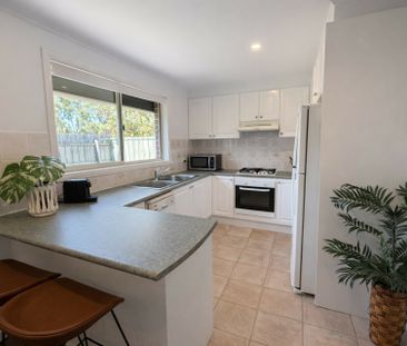 Spacious Unit with Undercover Pergola & Solar Panels - Save on Bills - Photo 6