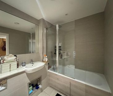 1 bedroom flat to rent - Photo 6