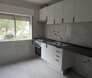 APARTAMENTO T2 PARA ARRENDAMENTO REMODELADO EM SETÚBAL - Photo 4