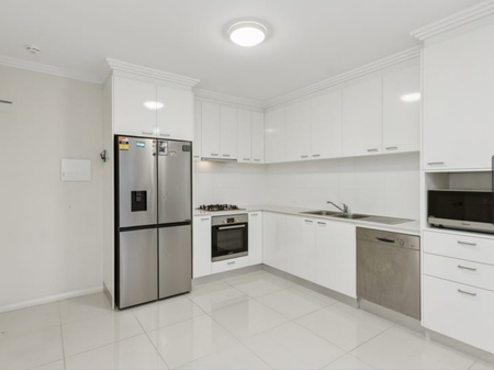 Unit 1, 47 Odin Road, Innaloo, WA - Photo 5