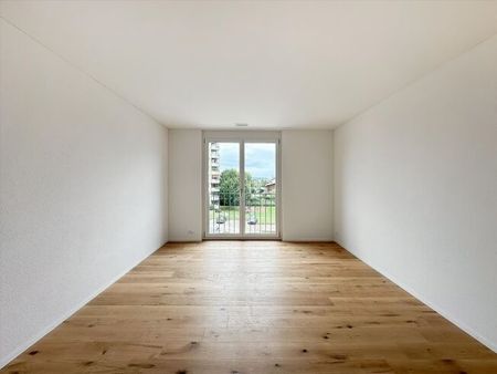 Modern and high-quality apartment in a quiet neighborhood - Photo 4