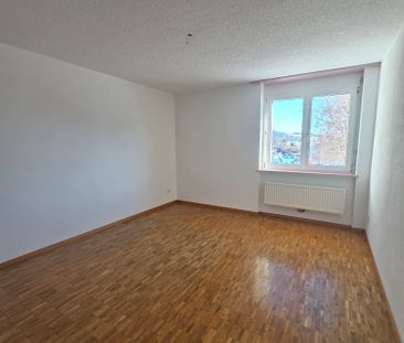 4-room apartment on the 1st floor , with elevator - Foto 2