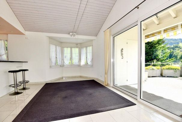 6.5 Zimmer, 260 m², 1. Stock - Photo 1