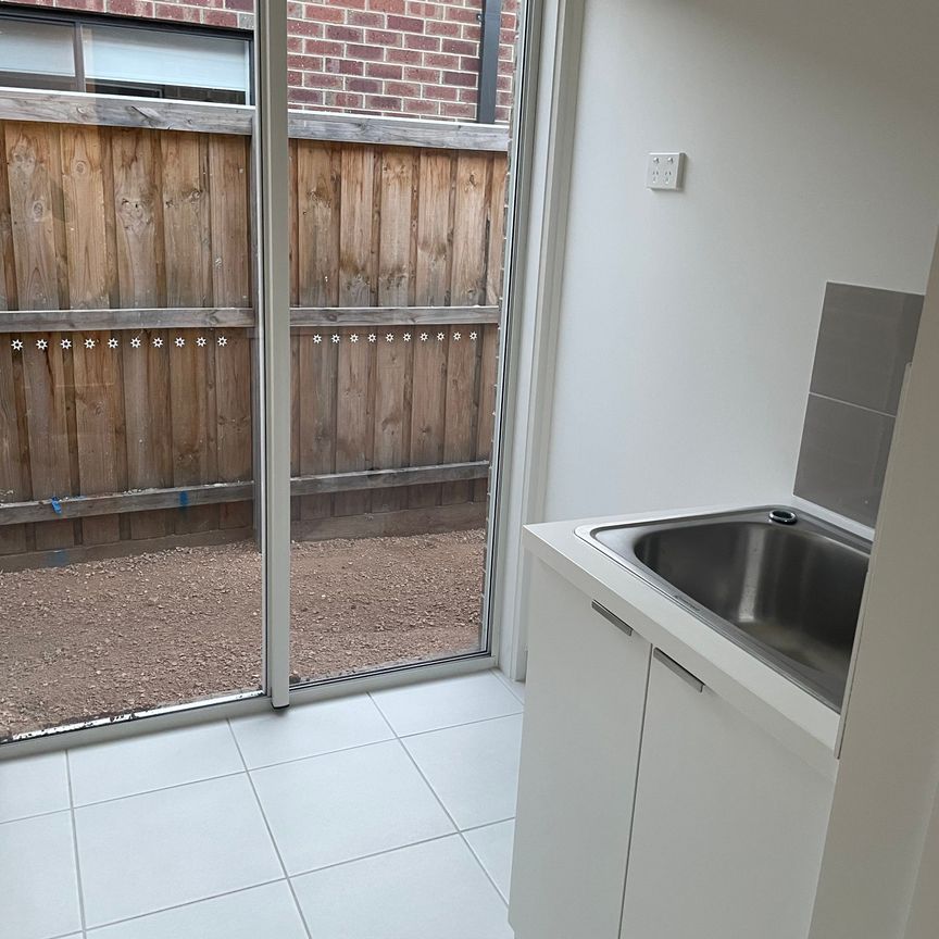 Effortless Living in a Low-Maintenance Home! - Photo 1