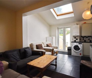 5 bedroom house to rent - Photo 1