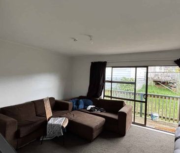 Refurbished 3 Bedroom House - Photo 1