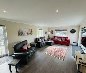 Llangain, Carmarthen, SA33 - Photo 2