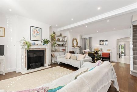 5 bedroom terraced house to rent - Photo 4