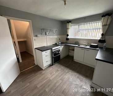 Buckminster Place, Welland - Photo 6