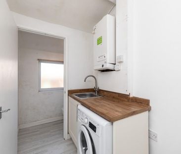 3 bedroom House To Let - Photo 1