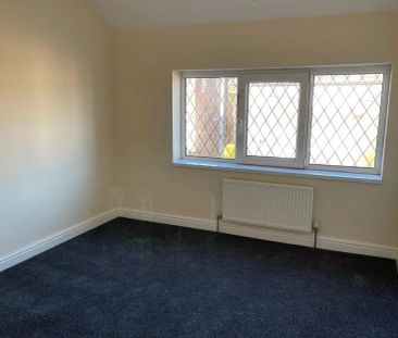 Highstone Vale - Photo 2