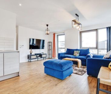 2 bedroom flat to rent - Photo 1