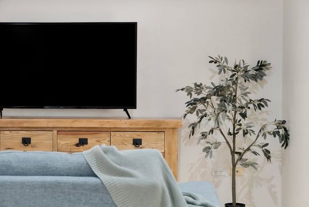 21 Gilliat Street, Wulguru QLD 4811 - House For Rent | Domain - Photo 1