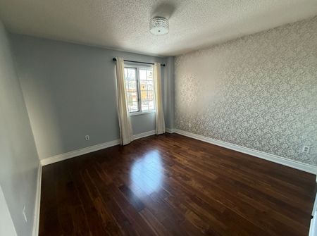 For Lease - 2636 Credit Valley Road, Mississauga, Ontario - Photo 5