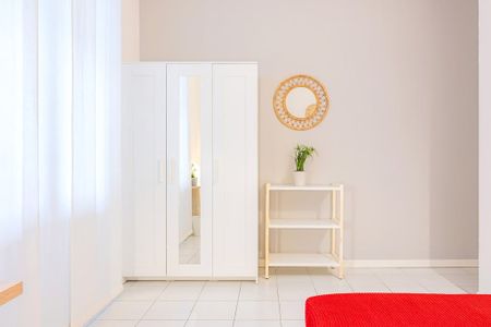 Via Assietta, Milan, Lombardy 20161 - Photo 5