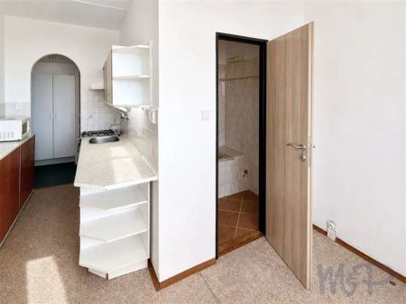 Pronájem byt 2+1 na Fügnerově ulici v Jihlavě - Photo 3