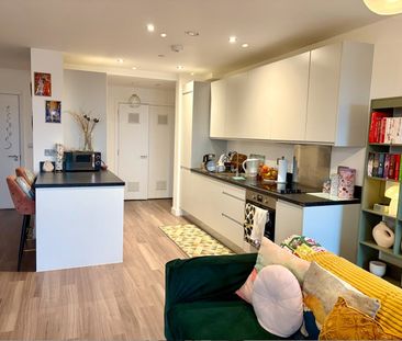 Room in a Shared Flat, Renown House, NW10 - Photo 6
