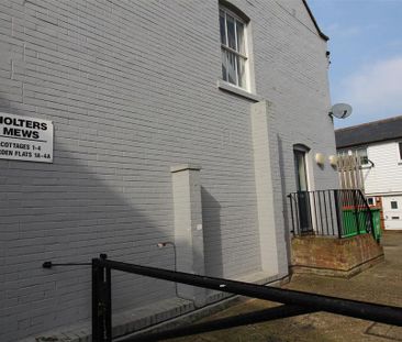 3 bedroom terraced house to rent - Photo 6