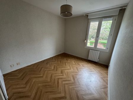 Location Appartement 2 pièces 47m² ORLEANS 45000 - Photo 2