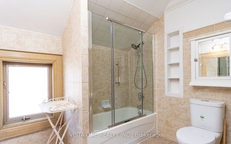 For Lease - 10449 Islington Avenue, Vaughan, Ontario - Photo 2