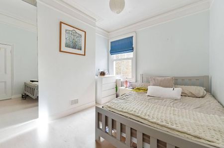 4 bedroom maisonette to rent - Photo 3