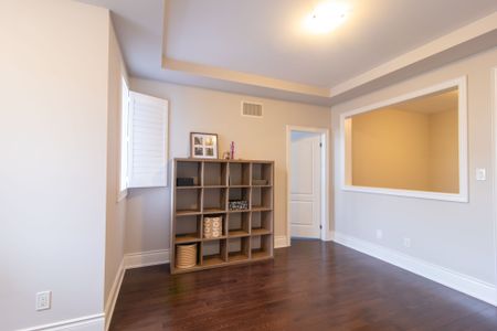 For Lease - 2128 Lillykin Street, Oakville, Ontario - Photo 4