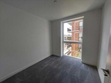 3 bedroom apartment to rent - Photo 2