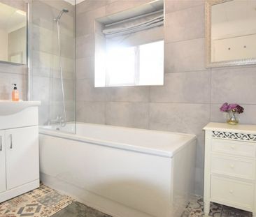 Alexandra Road, Windsor, Berkshire,SL4 - Photo 2