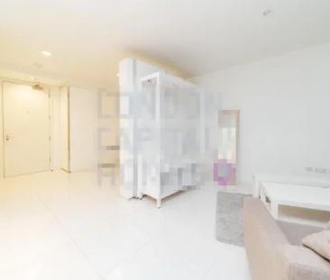 Studio Flat 342 - Photo 1